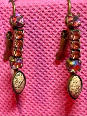 Vintage SORRELLI GOLDTONE SAFETY CLASP Back Swarovski Crystal Drop Earrings